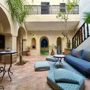 Villa Riad Darna 4 Chambres Avec Piscine Et Petit Dejeuner, Marrakesh